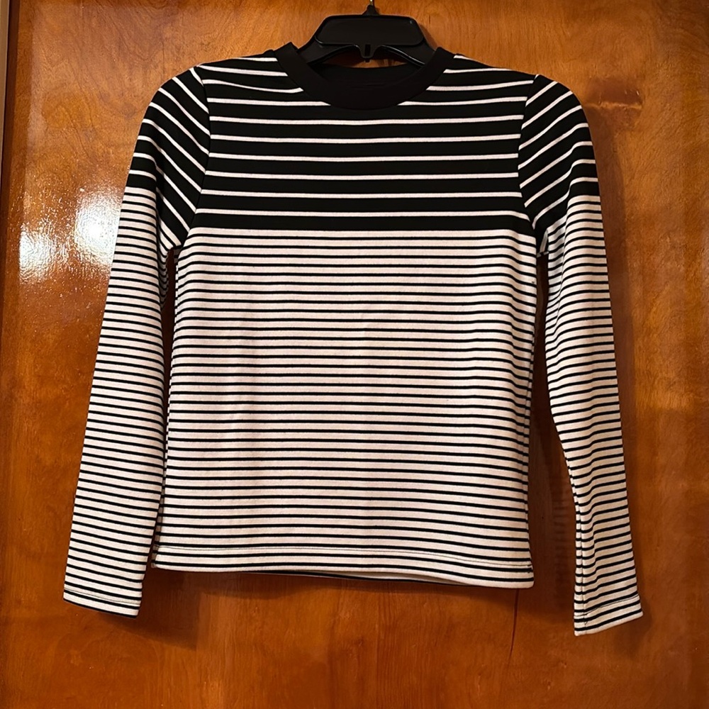 NWOT Topshop Black & White Striped Top